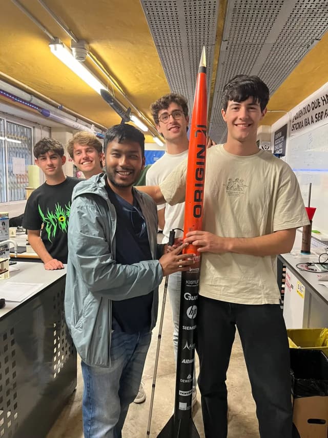 A picture of our Founder Abhishek Shahi along with 4 team members who built the Rocket in UPV.