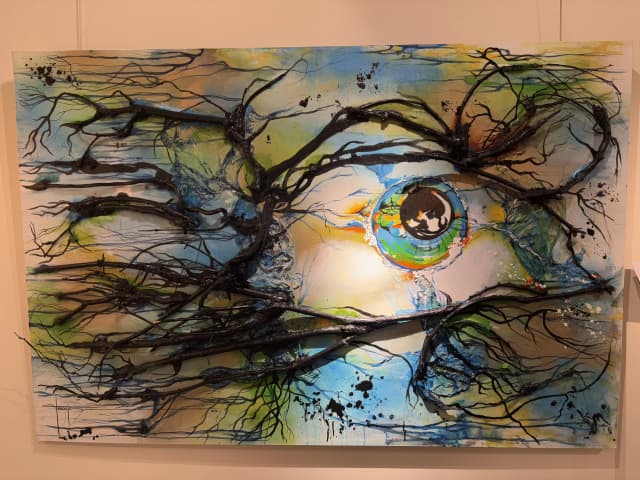 An abstract picture of tactile artwork 'Ojo Abstracto' (Abstract Eye) made by artist with visual disability Rosa María Rodríguez.